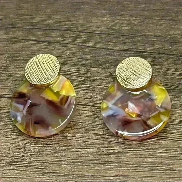 Multi Tone Purple and Yellow Round Shaped Stud Earrings with Gold Tone Accents - Picture 2 of 3